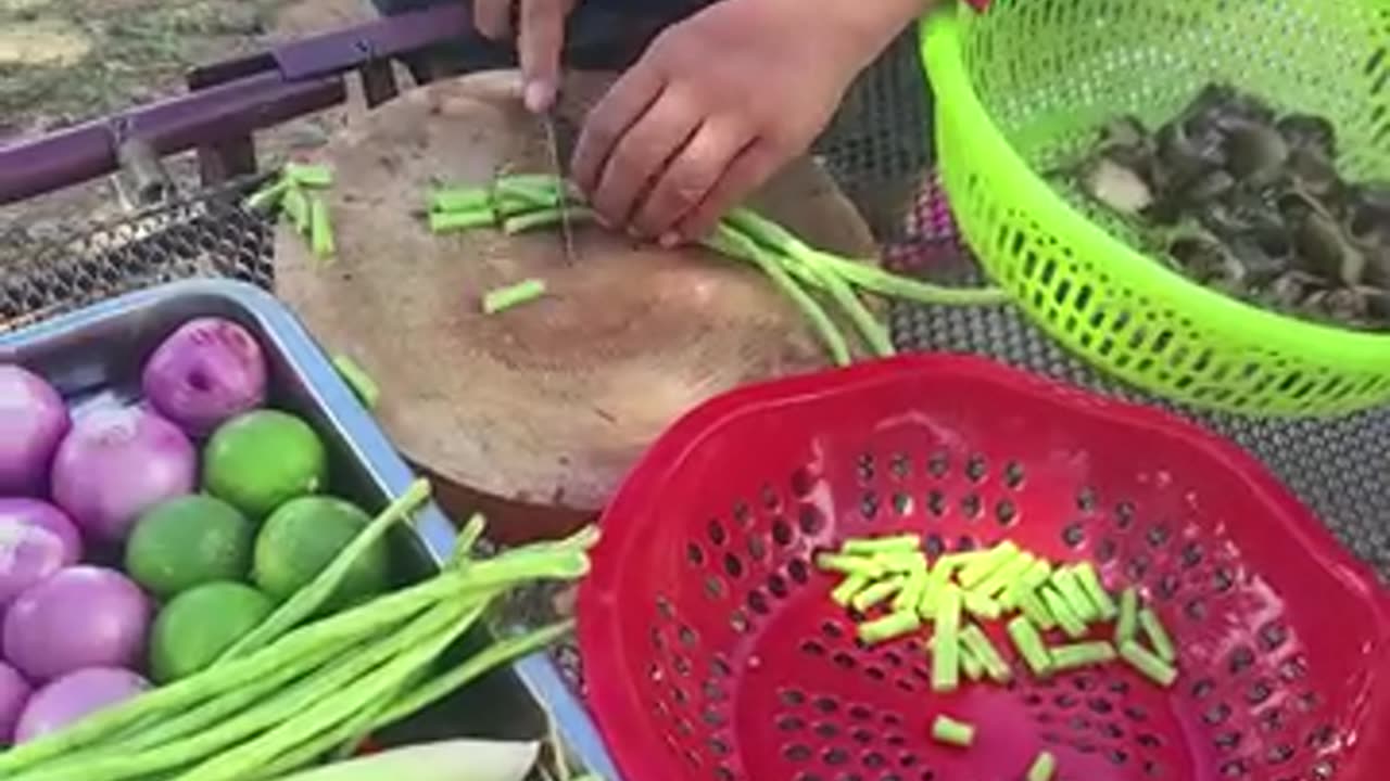 Country style fresh crab salad