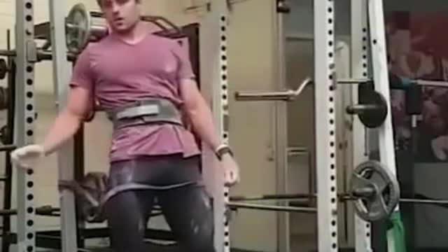 When you take your workout too seriously | Try Not To Laugh