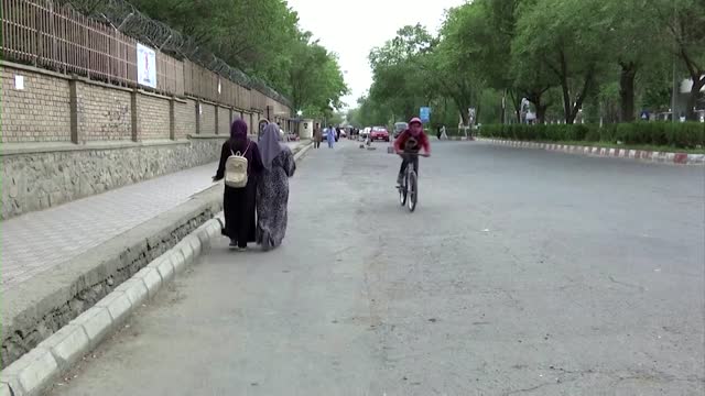 Resume aid to Taliban-run Afghanistan: Red Cross