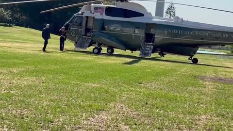 Biden literally sprints and galavants away from the reporters