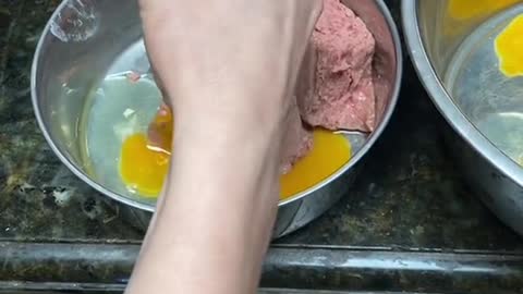 Homemade Egg Yolk Canned Beef for Dogs