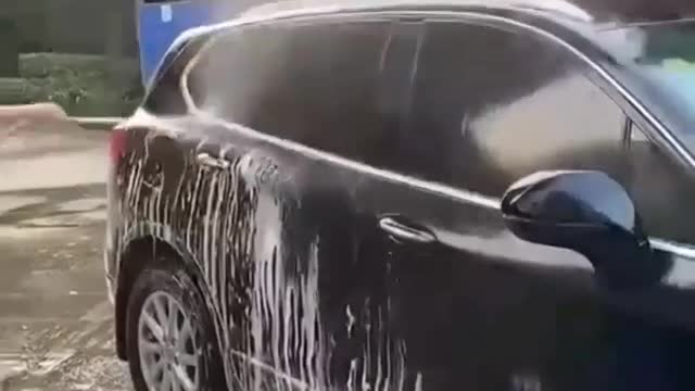 Amazing Car Washing Video.