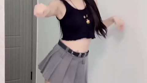 Girl From China 🇨🇳 Dances 💃 Cuteness Overload 💞 #shortsfeed #shorts