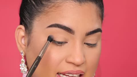 Cómo Aplicar Sombras | Tutorial de Maquillaje para Ojos