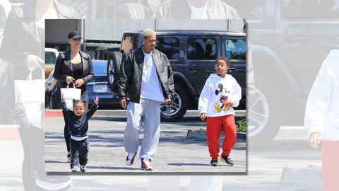 Beautiful Celeb Family!! Amber Rose and boyfriend Alexander Edwards Enjoying Meal with Toddlers