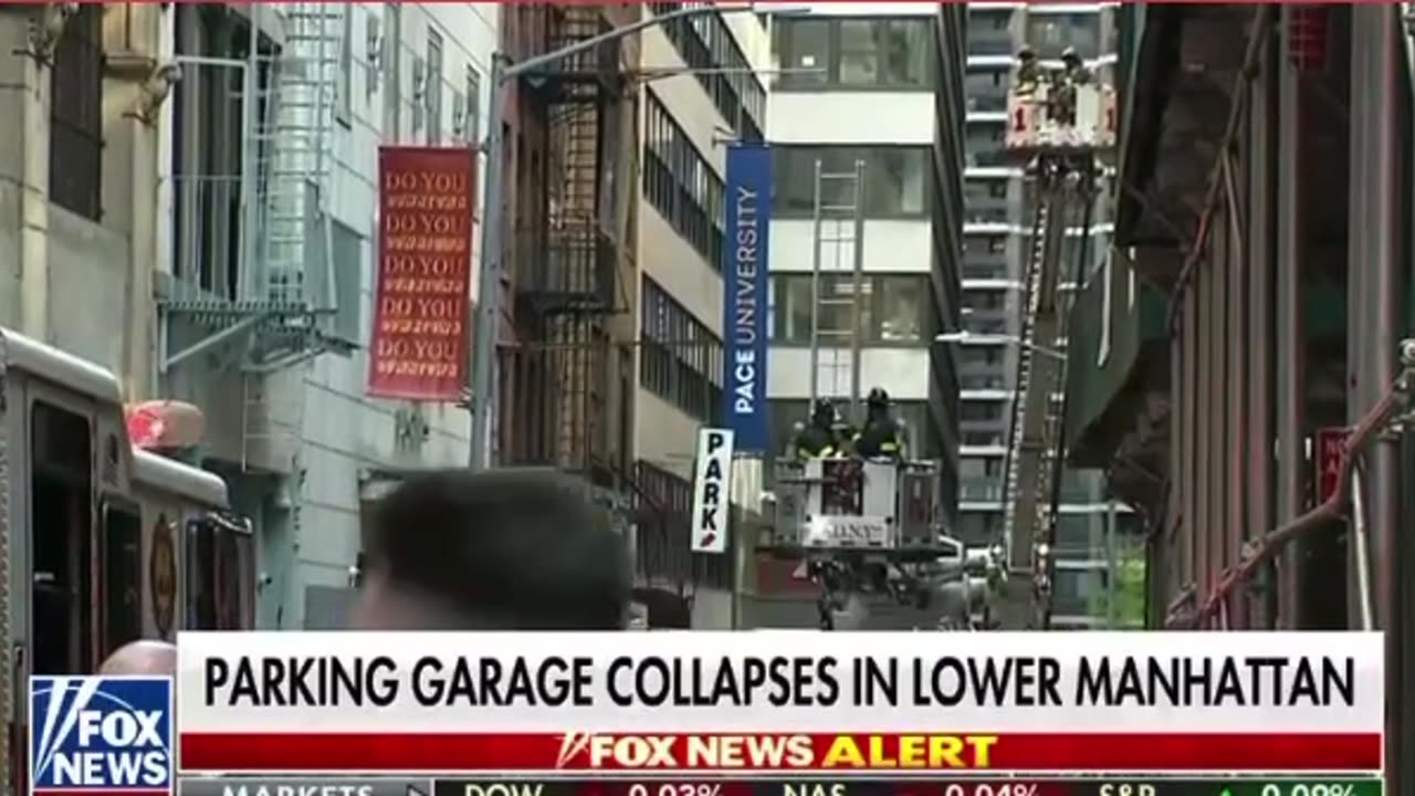 🚨 parking garage collapse in NYC