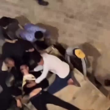 Gaza health ministry: Over 200 killed in Israeli air raid on UNRWA-run al-Fakhoor school