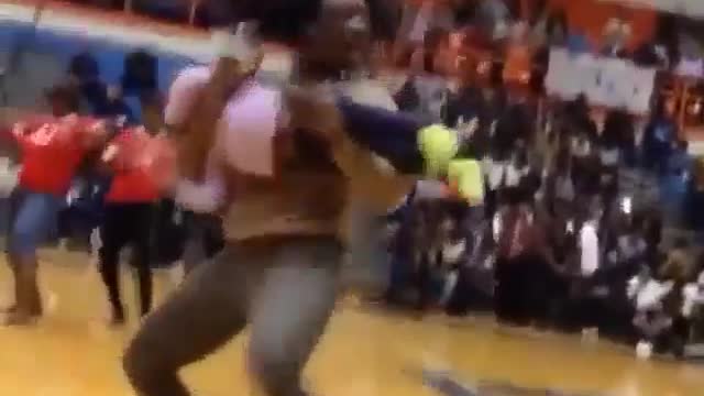 The halftime leisure cheerleaders