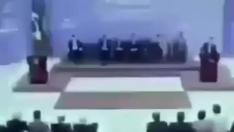 Histórico do cabeça de ovo