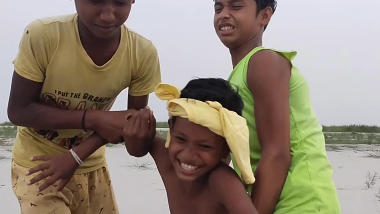 Kabadi kabadi top funny video! Must watch till end