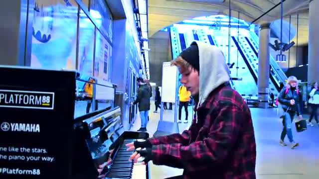 DEMONS - IMAGINE DRAGONS (Underground Piano Performance)