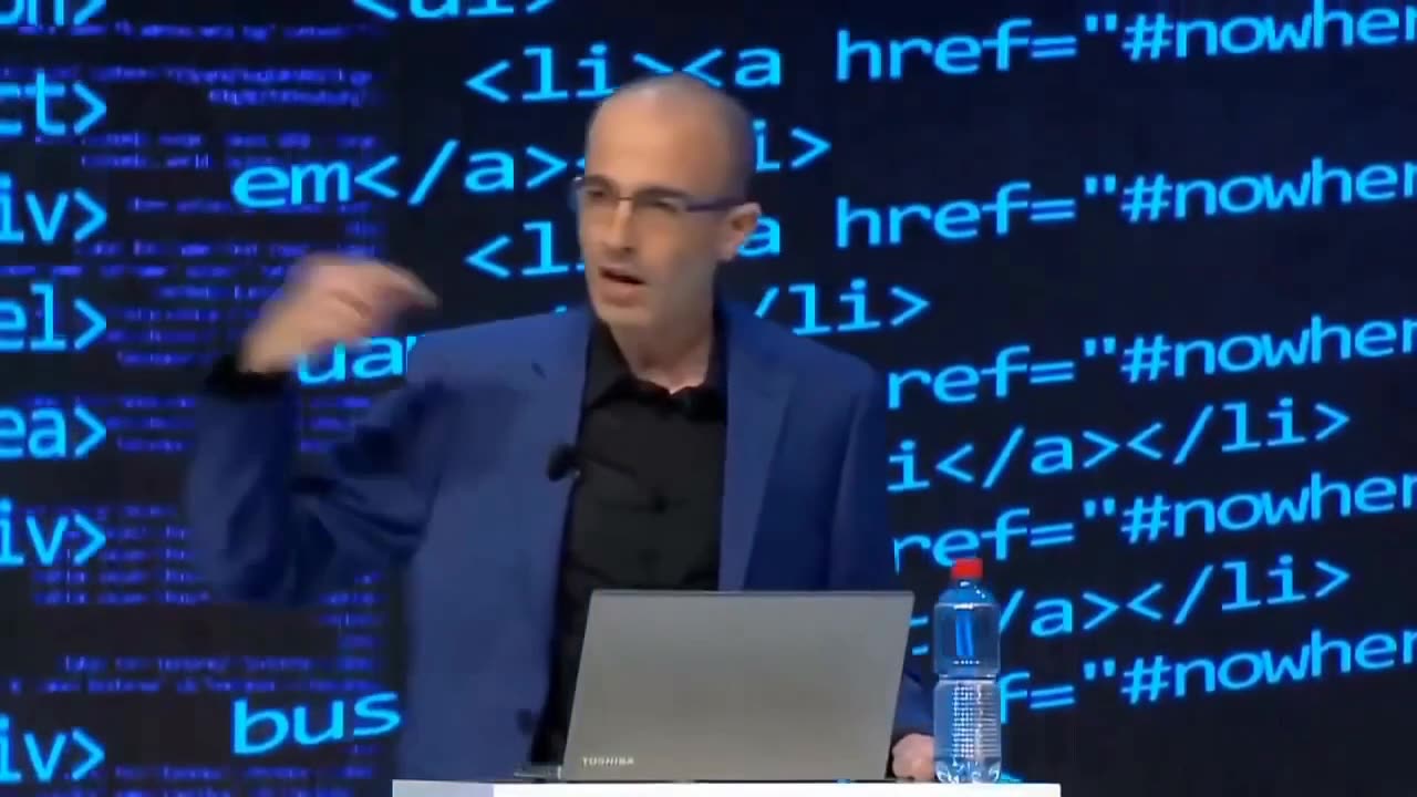 Globalist🌎Hypocrite💥Yuval Noah Harari👀Claims💥NWO💥Doesn't Exist🤔But💥The Evidence🔎Destroys Him💥🔥😎