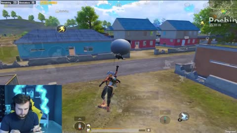 سكواد كامل بغرفة وحدة لكن الصدمة كيف ماتو 😂 pubg mobile