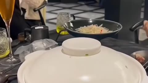 A bad moment at the table