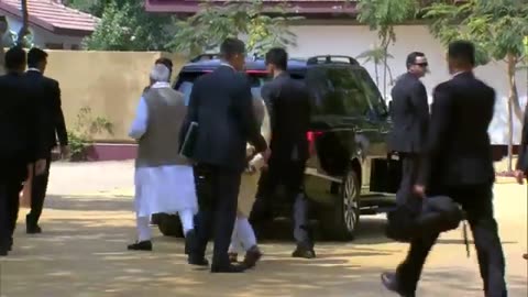 PM Modi & President Donald Trump visit Sabarmati Ashram