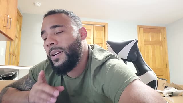 warning to all youtubers who make videos about me