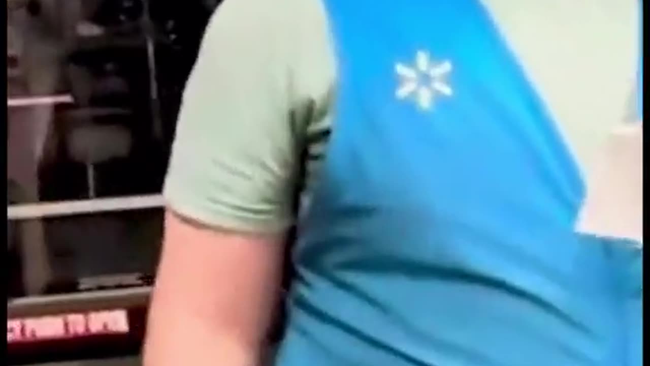 WALMART | FAMILY HARRASED BY EMPLOYEE