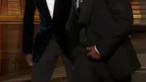 Will Smith Slaps Chris Rock on stage at the 2022 Oscars (Uncensored)
