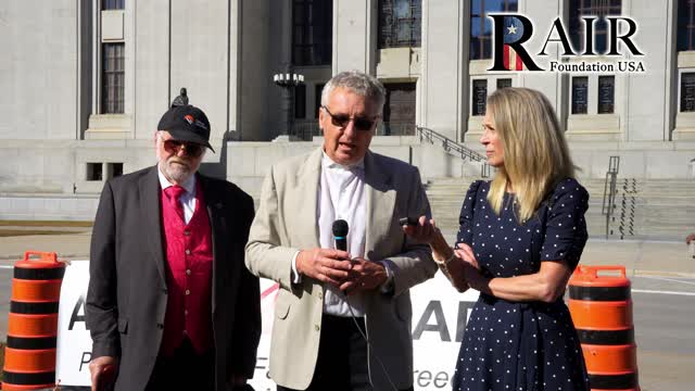 Lawyer for Barry Neufeld speaks after he finishes at the Supreme Court