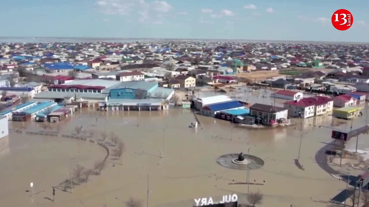 Flood waters from Kazakhstan reach Russian city - Evacuation announced