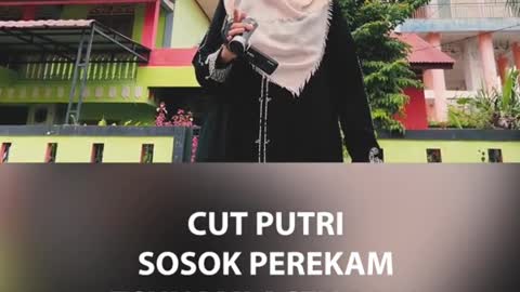 CUT PUTRISOSOK PEREKAMTSUNAMI ACEH 2004