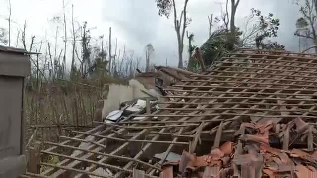 semeru eruption