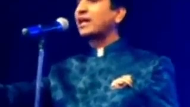 Kumar Vishwash Koi Deewana kehta hai