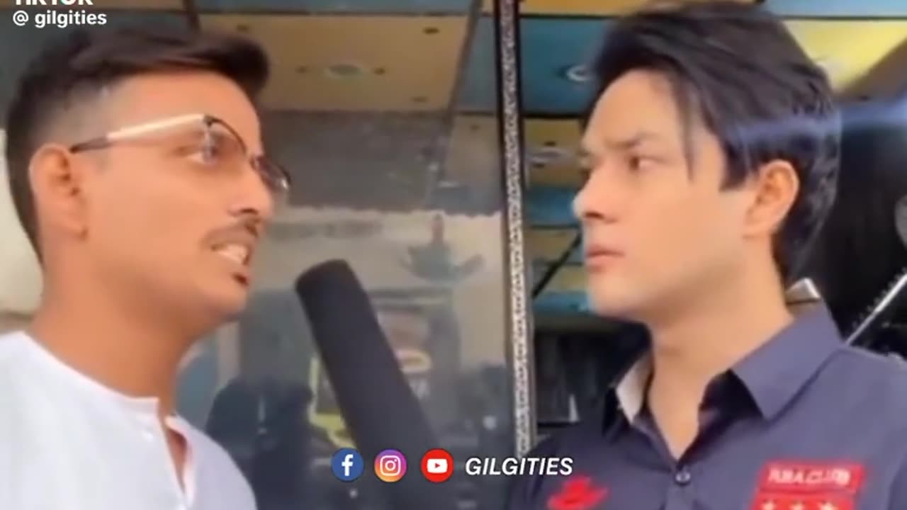Honest reply by Awam ' don't missed the end