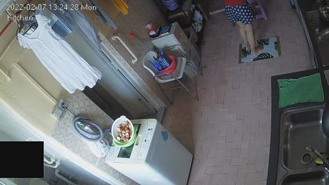kitchen day n night 20220207