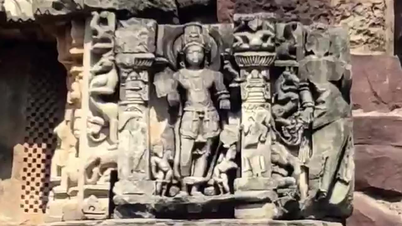 An Archaeological Site That Will Grab Your Attention