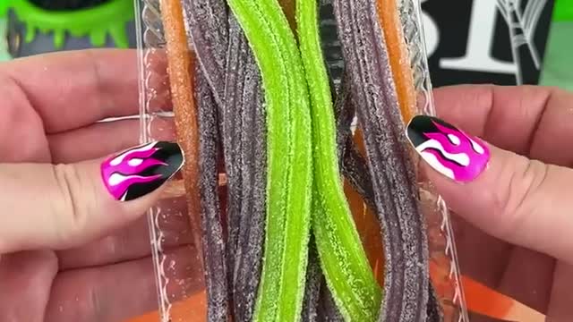 Packing School Lunch with CANDY Food (part 11) Satisfying Video ASMR! #asmr #candy 🎃👻