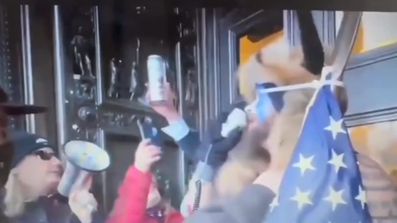 Q shaman urging people to leave the capital.