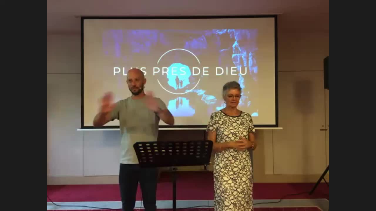 20210822 Close to God - Lance de Ruig - Christine Lissac
