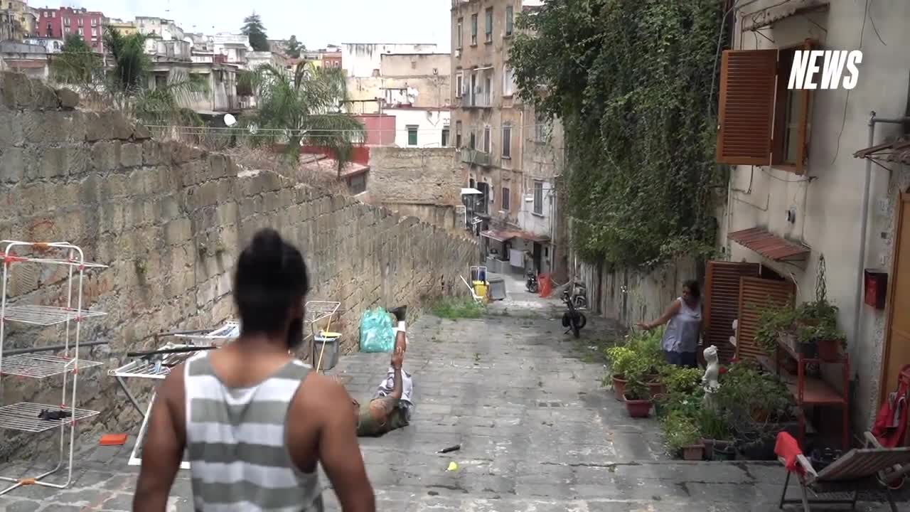 La comunità dello Sri Lanka che gioca a BADMINTON a Napoli sognando le OLIMPIADI