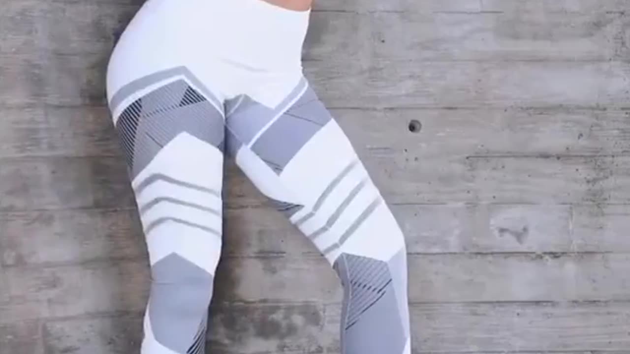 High elastic sports-printed yoga leggings www.shavasa.com