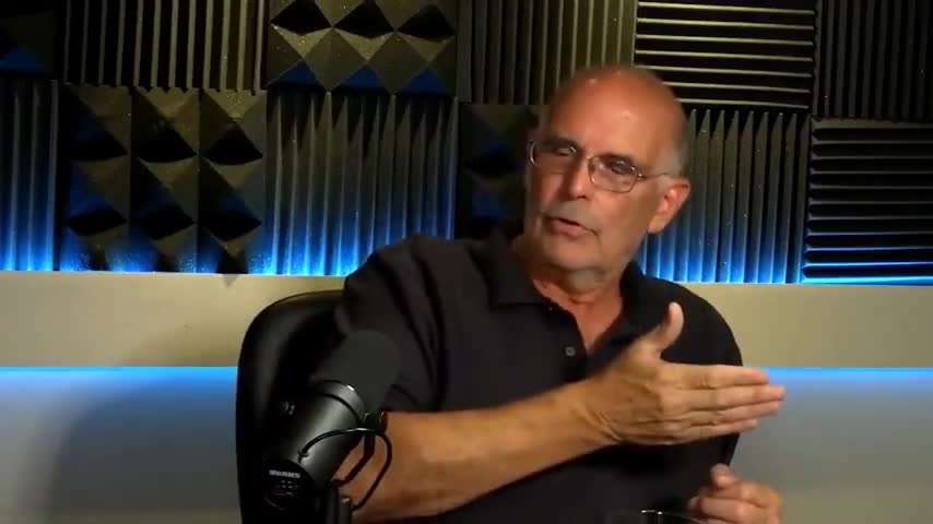 America was sold out by elites for pennies: China played us [Dr. David Collum]