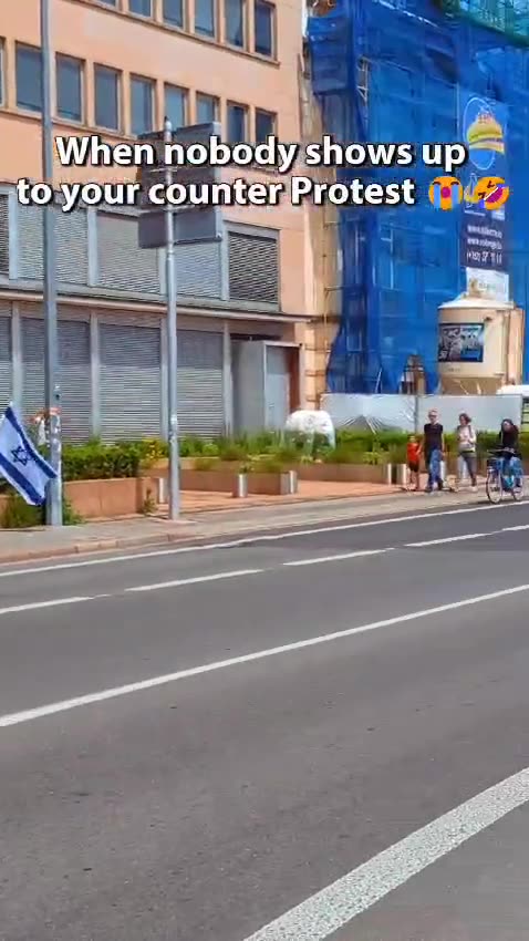 all by myself🤣🤣