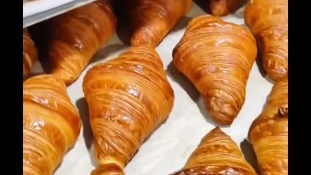 This is how we do real croissants