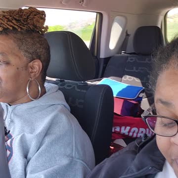 Stray dog keeps coming to Bubba's home #jokeoftheday