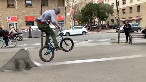 Guy Nailed The Bmx 5 Hang, Smooth Landing