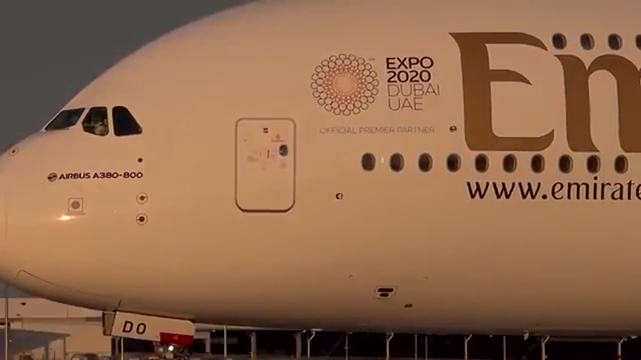 The world's largest airplane and big