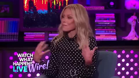 Kelly Ripa Thanks Kathie Lee Gifford For Not Reading Her Book