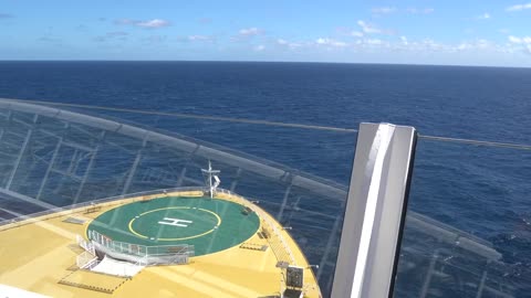 What it's like on a cruise ship during a hurricane