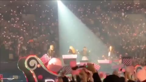 BLACKPINK Merry Christmas + Jingle Bell Rock at KYOCERA DOME Concert