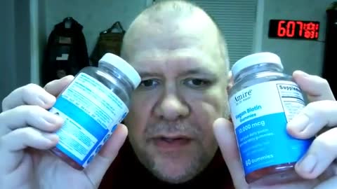Amire by Dr Awan Vegan Biotin Gummies Review, The bottles wastes a lot of space but the gummies are