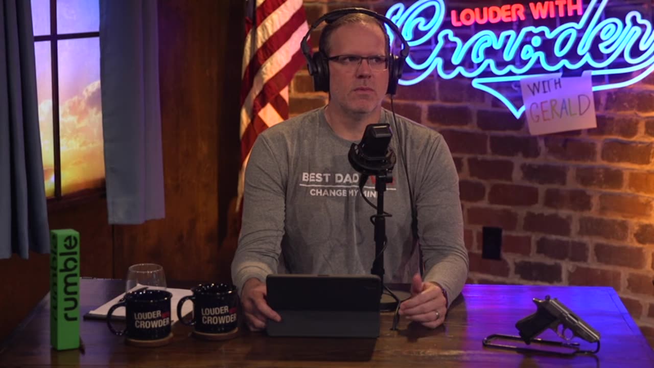 ELON MUSK IN TURMOIL! DID "WHAT IS A WOMAN" CAUSE TWITTER INTERNAL BOYCOTT! | Louder with Crowder