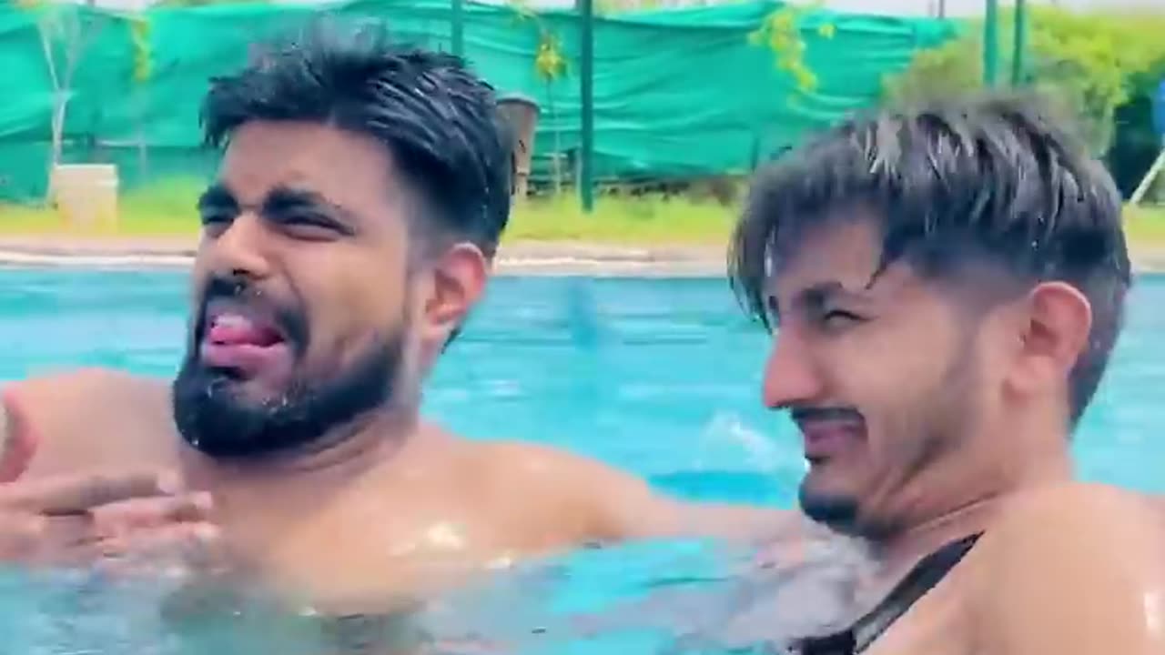 America 🇺🇸 vs Japan 🇯🇵 vs India 🇮🇳 Swimming pool 🏊 😂 Time 🕰️