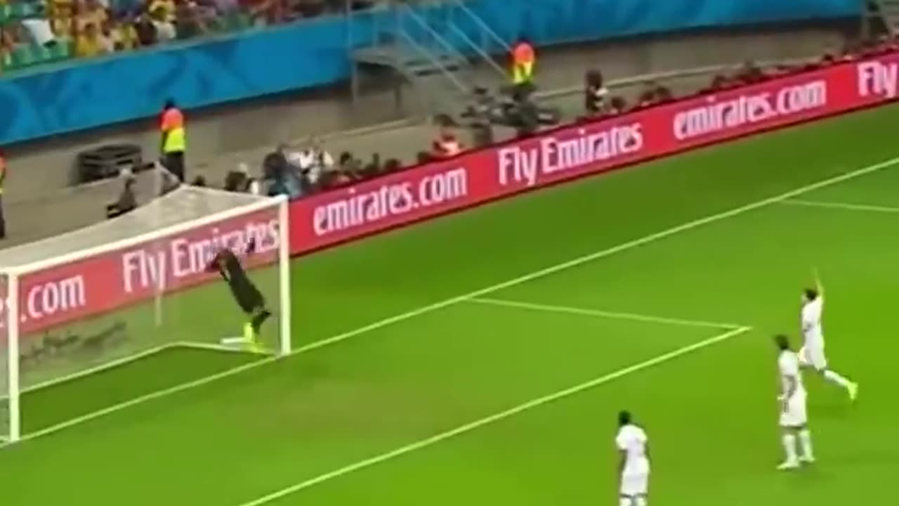 Amazing Goalkeeper Saves #viral