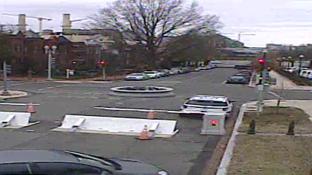 0753QSE00SCap-DSE_2021-01-06_12h20min01s277ms.mp4