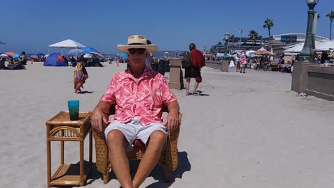 The Beach Captain in Time-Lapse. Labor Day 2022 - Mission Beach, California. TL 010